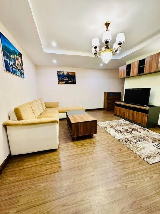 Penthouse 3 Bedroom Apartment With A Beautiful View Pokhara Zewnętrze zdjęcie