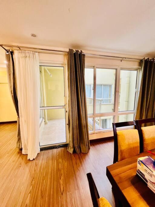 Penthouse 3 Bedroom Apartment With A Beautiful View Pokhara Zewnętrze zdjęcie